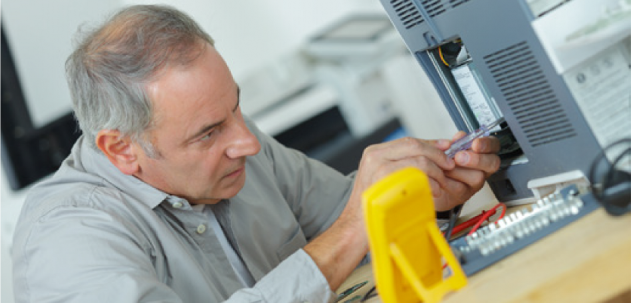BATTERY TESTING AND REPLACEMENT Eola Power